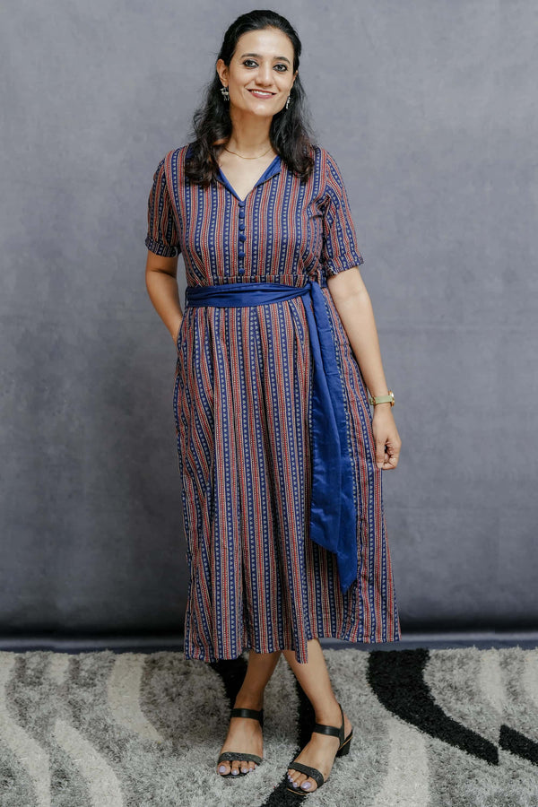 Box Pleated Printed Navy Blue Cotton Collar Dress With Belt